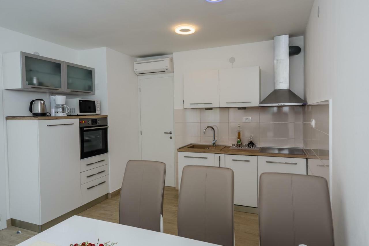 Apartment Bambi Split Exteriör bild