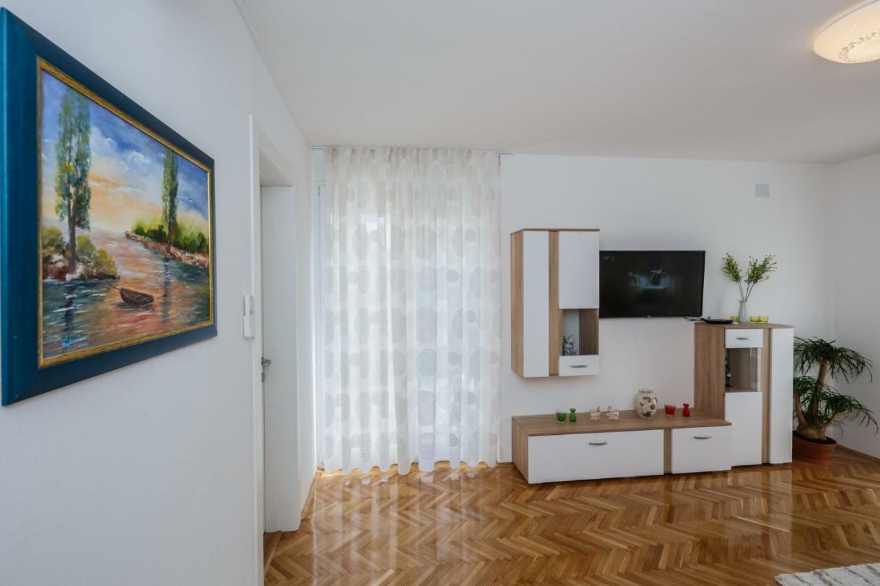 Apartment Bambi Split Exteriör bild