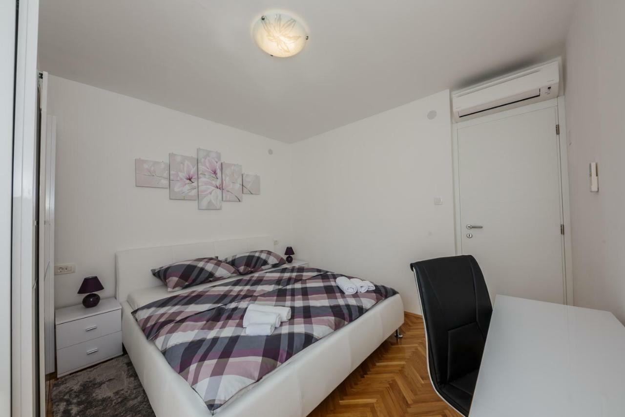 Apartment Bambi Split Exteriör bild